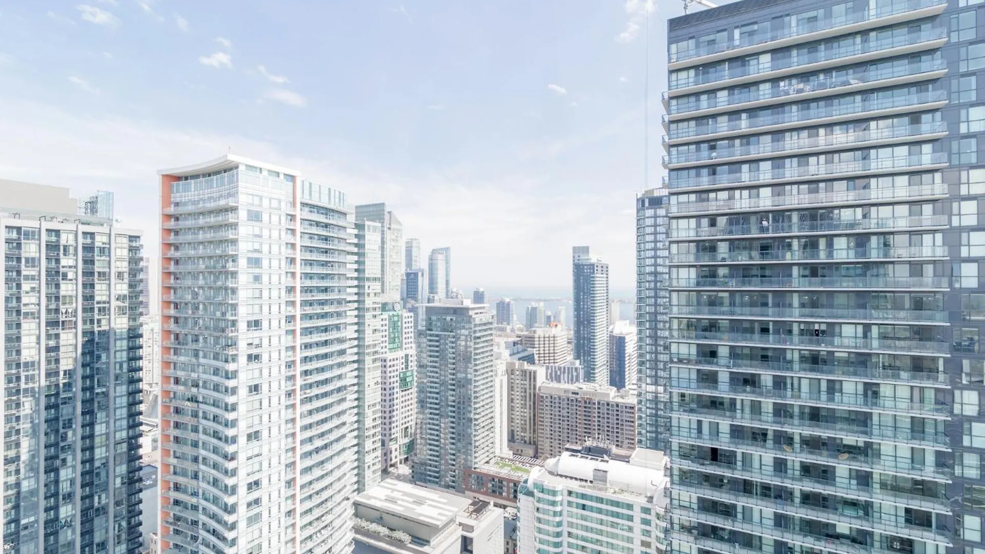 Premium Suite 39Th Fl - City View تورونتو شقة